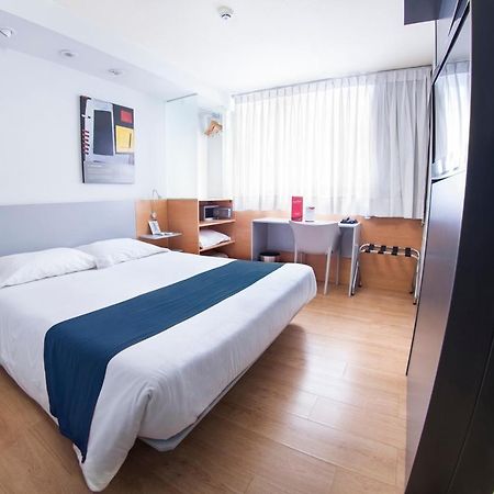 Hotel Orpheo Express Монтевидео Экстерьер фото