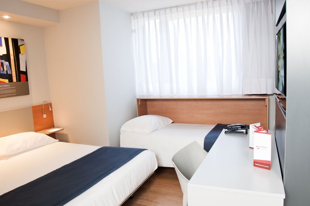 Hotel Orpheo Express Монтевидео Экстерьер фото
