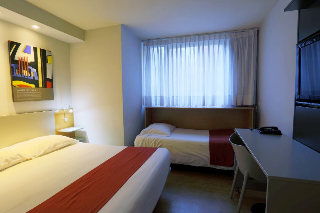 Hotel Orpheo Express Монтевидео Экстерьер фото